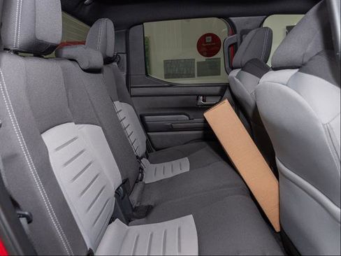 New 2026 Toyota Tacoma TRD Off-Road AWD/4WD image 19