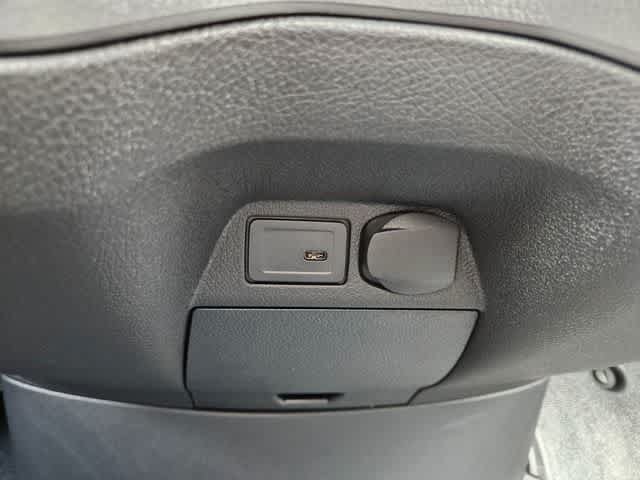 Used 2026 Mercedes-Benz Sprinter 2500 image 28