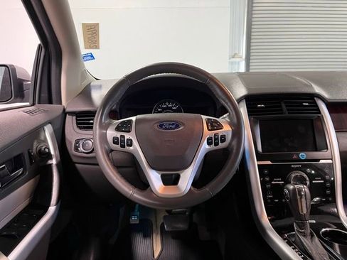 Used 2011 Ford Edge Limited w/ Vision Pkg AWD/4WD image 21