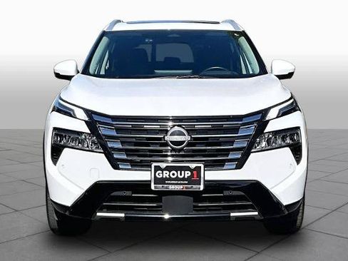 Certified 2025 Nissan Rogue Platinum w/ Platinum Premium Package AWD/4WD image 4