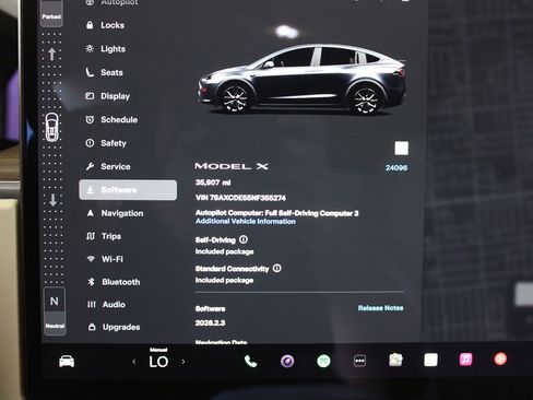 Used 2022 Tesla Model X AWD/4WD image 31