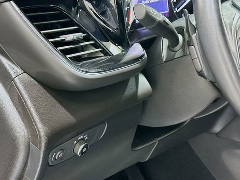 Used 2022 Buick Envision Preferred FWD image 10