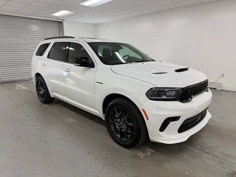 New 2026 Dodge Durango GT image 3