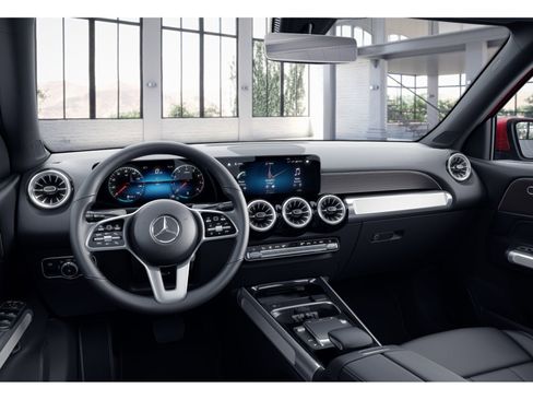 Certified 2023 Mercedes-Benz GLB 250 4MATIC image 33