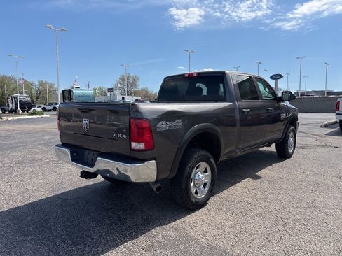 Used 2018 RAM 2500 Tradesman w/ Chrome Appearance Group image 7