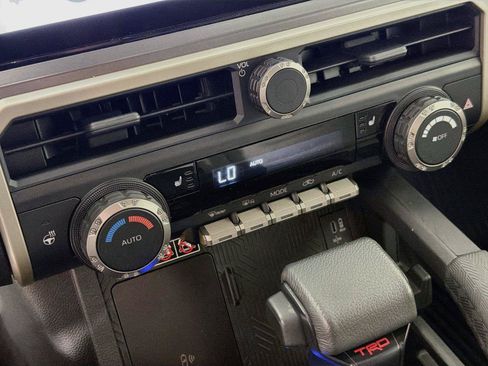 Used 2024 Toyota Tacoma TRD Off-Road w/ TRD Off Road Upgrade Package AWD/4WD image 22