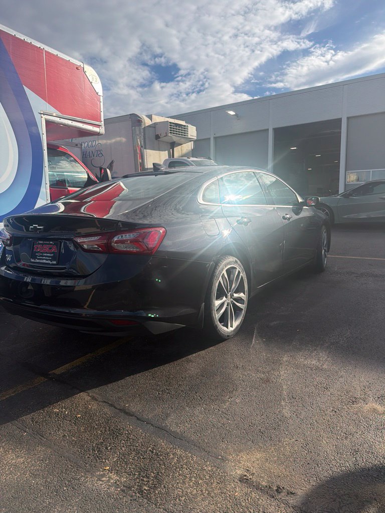Used 2023 Chevrolet Malibu LT w/ Driver Confidence Package FWD image 6