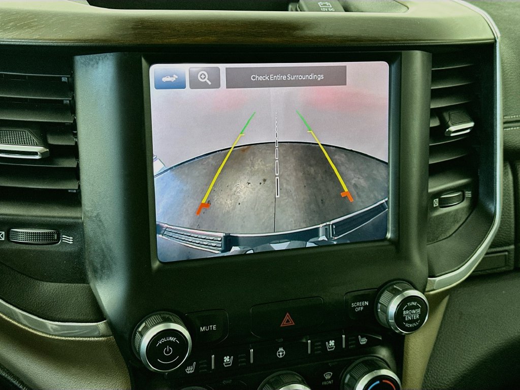 Used 2022 RAM 1500 Laramie AWD/4WD image 19