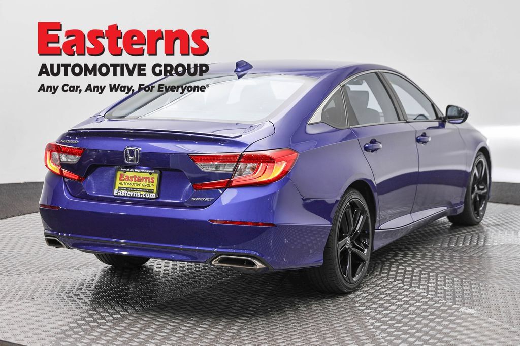 Used 2018 Honda Accord Sport image 7