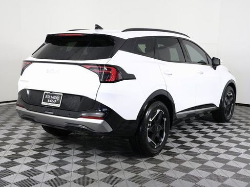 New 2026 Kia Sportage SX FWD image 4