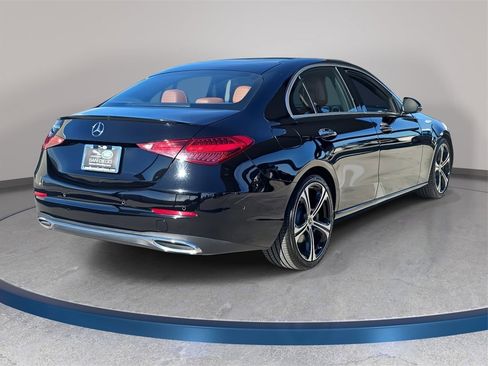 Used 2022 Mercedes-Benz C 300 Sedan image 6