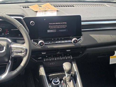 New 2026 GMC Canyon Elevation w/ Convenience Package AWD/4WD image 14