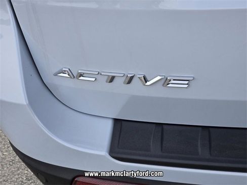 New 2025 Ford Explorer Active w/ Active Comfort Package image 11