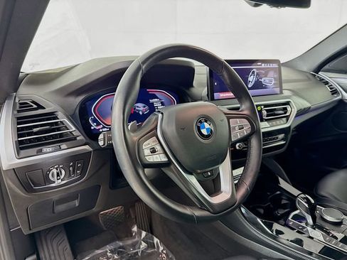 Used 2022 BMW X4 xDrive30i w/ Convenience Package image 9