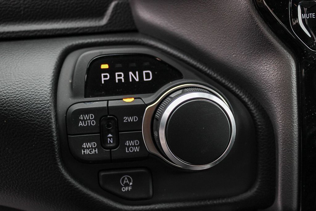 New 2026 RAM 1500 Big Horn AWD/4WD image 19