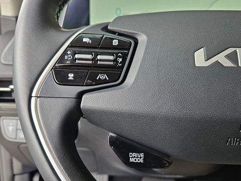 Used 2023 Kia EV6 Wind image 23