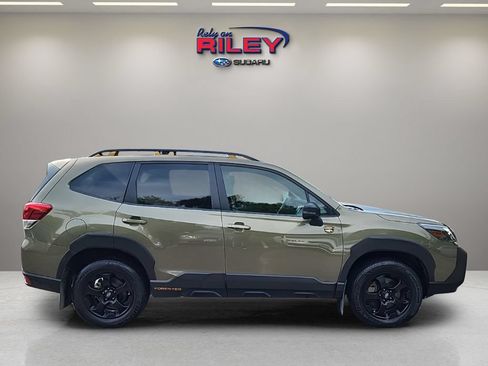 Certified 2022 Subaru Forester Wilderness AWD/4WD image 6