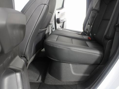 New 2026 Chevrolet Colorado LT image 17