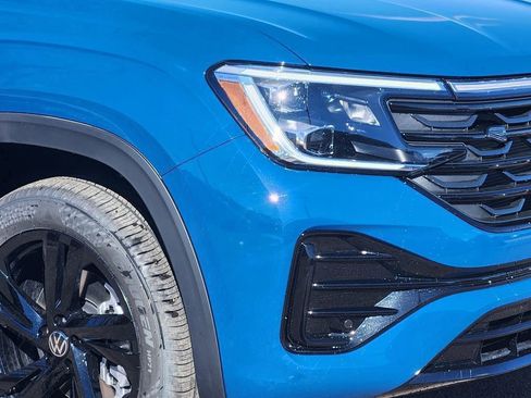 New 2026 Volkswagen Atlas Cross Sport SEL R-Line image 27