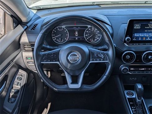 Used 2021 Nissan Sentra SV image 23