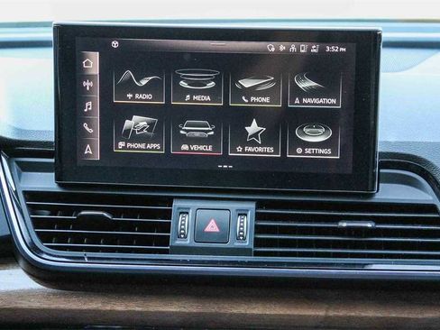 Used 2022 Audi Q5 2.0T Premium Plus w/ Premium Plus Package image 15