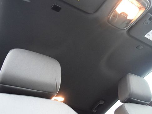 Used 2024 Chevrolet Colorado W/T w/ WT Convenience Package II image 24