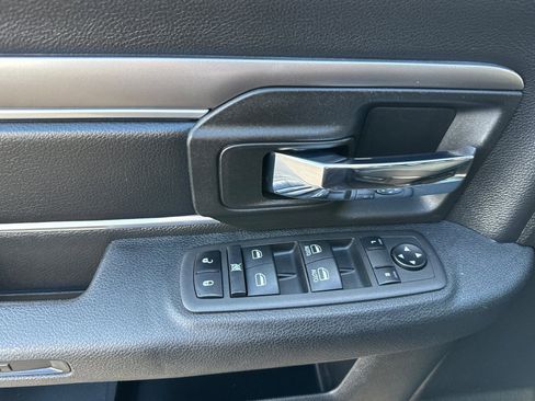 Used 2022 RAM 1500 Classic Warlock image 10