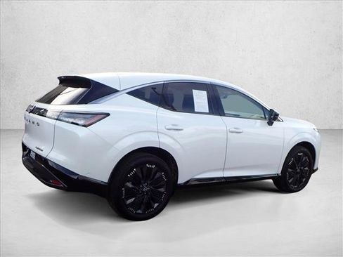 Used 2025 Nissan Murano Platinum w/ Cargo Package image 4