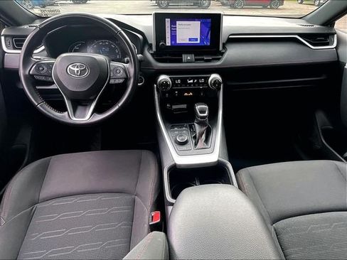 Used 2023 Toyota RAV4 SE AWD/4WD image 21