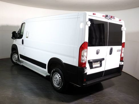 Used 2025 RAM ProMaster 2500 w/ U-Haul Equipment Group FWD image 2