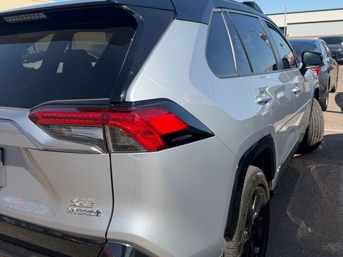 Used 2020 Toyota RAV4 XSE AWD/4WD image 6