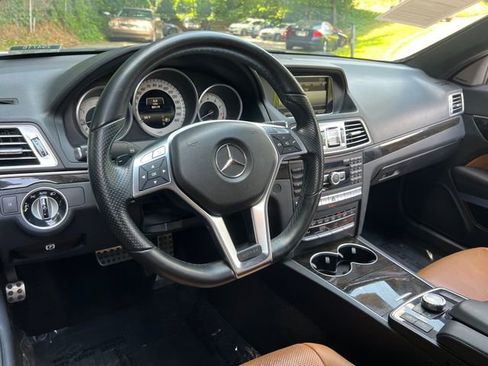 Used 2015 Mercedes-Benz E 550 Cabriolet image 16