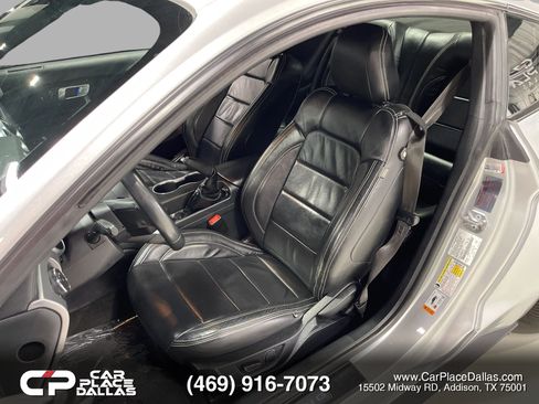 Used 2018 Ford Mustang GT w/ Equipment Group 301A RWD image 22