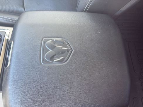 Used 2015 RAM 2500 Laramie AWD/4WD image 28