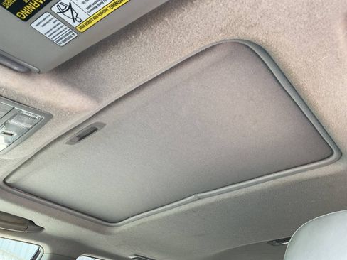 Used 2013 Toyota Highlander SE AWD/4WD image 24