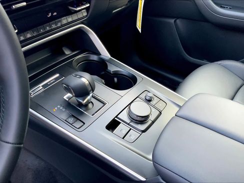 New 2026 MAZDA CX-90 3.3 Turbo w/ Select Package image 18