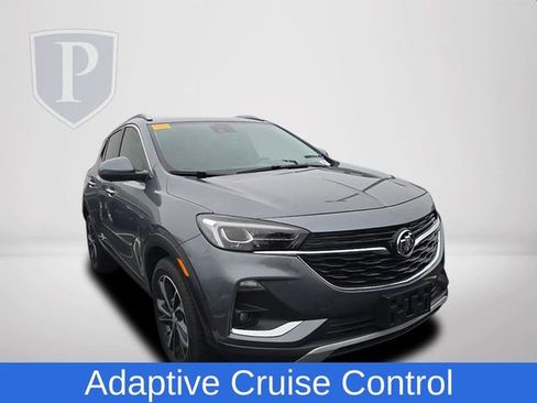 Used 2022 Buick Encore GX Essence w/ Advanced Technology Package image 2