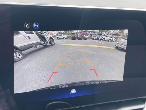 New 2026 Chevrolet Equinox LT w/ Convenience Package II image 13