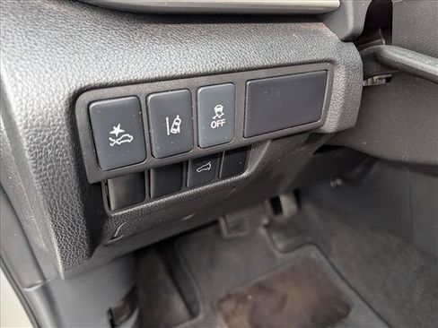 Used 2024 Mitsubishi Eclipse Cross SE AWD/4WD image 30