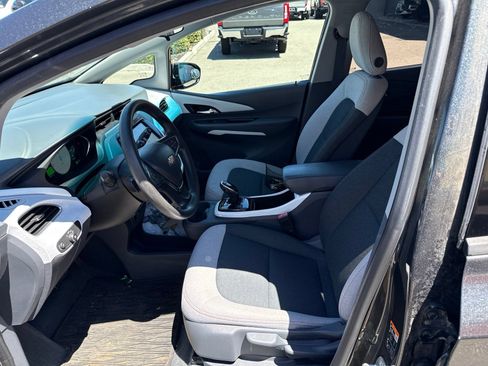 Used 2019 Chevrolet Bolt LT FWD image 9
