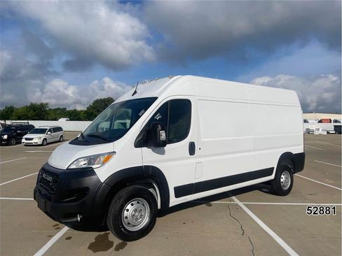 Used 2024 RAM ProMaster 2500 w/ Convenience Group FWD image 1