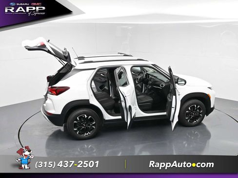 Used 2023 Chevrolet TrailBlazer LT AWD/4WD image 27