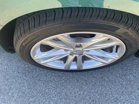 Used 2025 Cadillac CT4 Luxury image 11