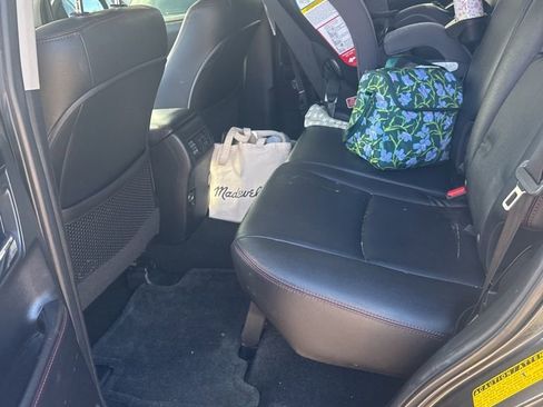 Used 2017 Toyota 4Runner TRD Off-Road Premium AWD/4WD image 8