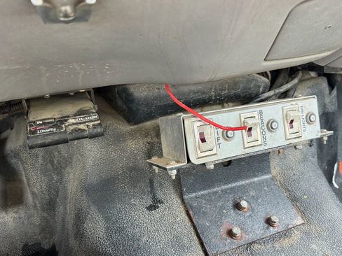 Used 1999 Ford F450 2WD Regular Cab Super Duty image 17