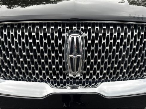 Used 2024 Lincoln Navigator L 4WD image 31