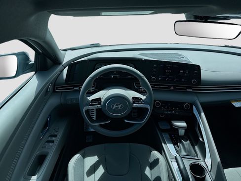 New 2026 Hyundai Elantra Sport FWD image 15