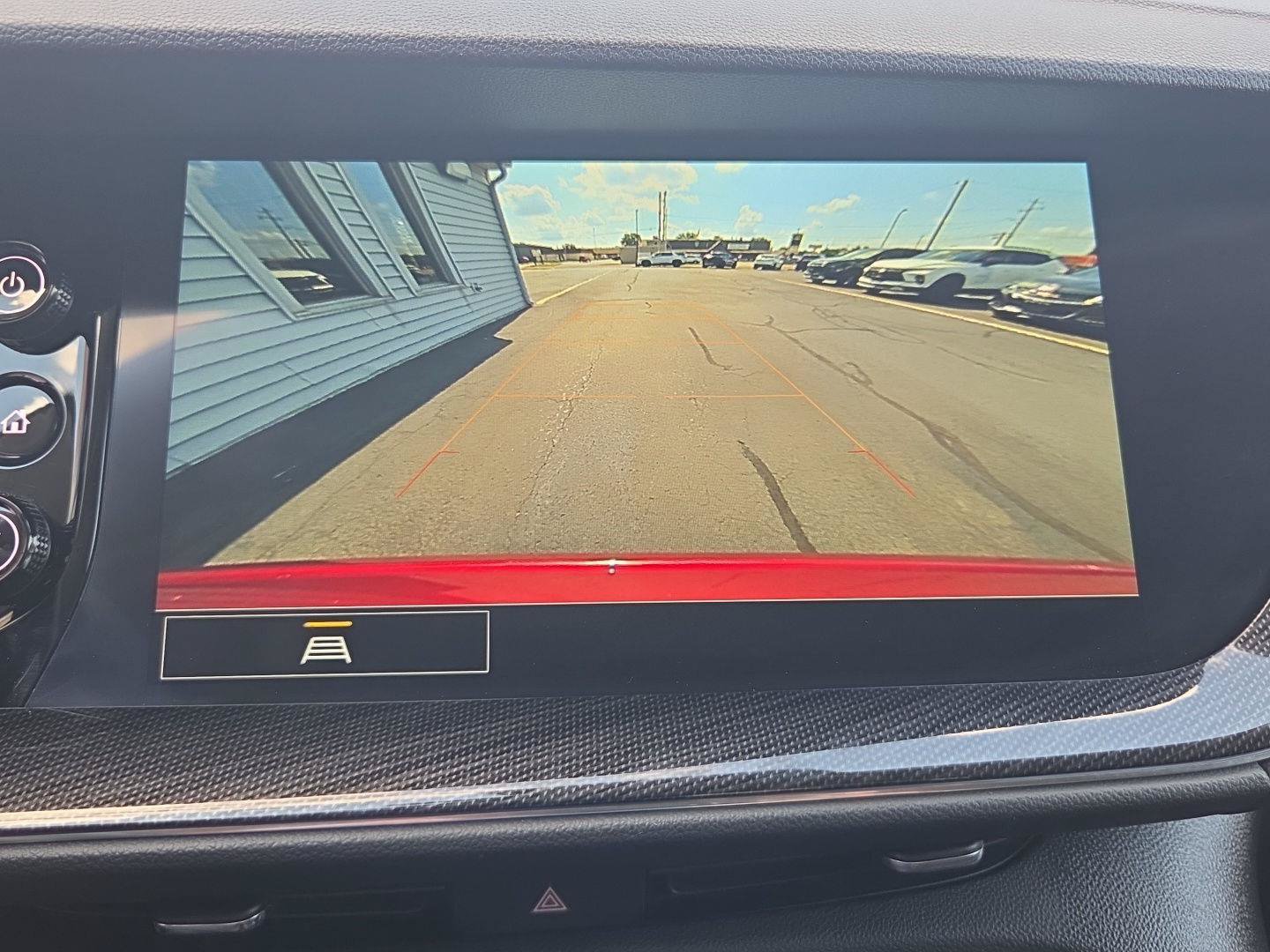 Used 2022 Buick Envision Preferred FWD image 19
