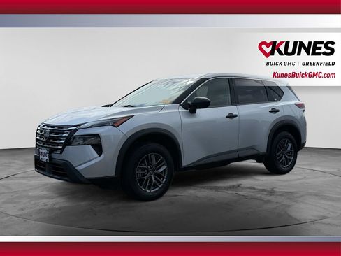 Used 2024 Nissan Rogue S AWD/4WD image 5