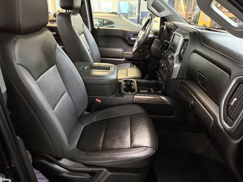 Used 2021 Chevrolet Silverado 1500 LT Trail Boss w/ Convenience Package II AWD/4WD image 13